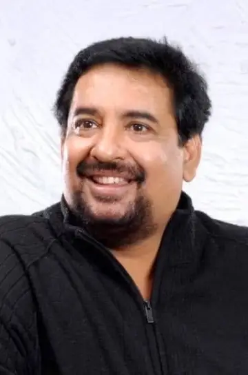 Photo Bennett Rathnayake