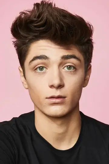 Photo Asher Angel #13487