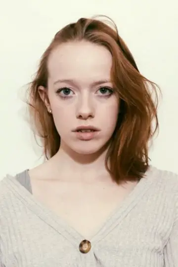 Photo Amybeth McNulty #181171