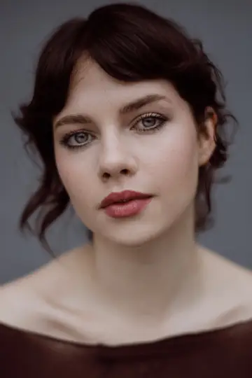 Photo Ella Newton #501455