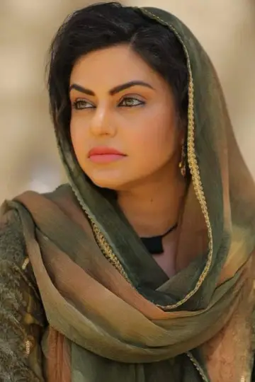 Photo Nisha Bano #280406