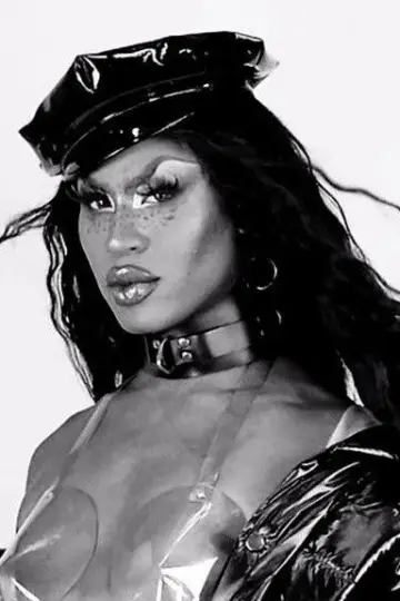 Photo Shea Couleé #450771