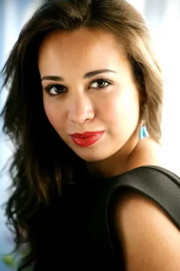 Photo Nadine Sierra #384825