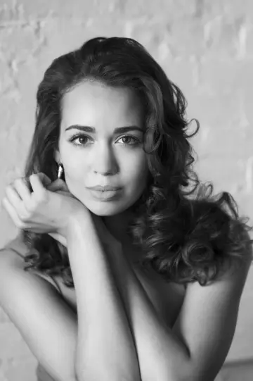 Photo Nadine Sierra #640107