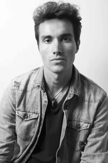Photo Marlon Blue #68599