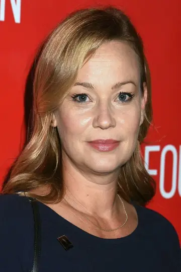 Photo Samantha Mathis #9793