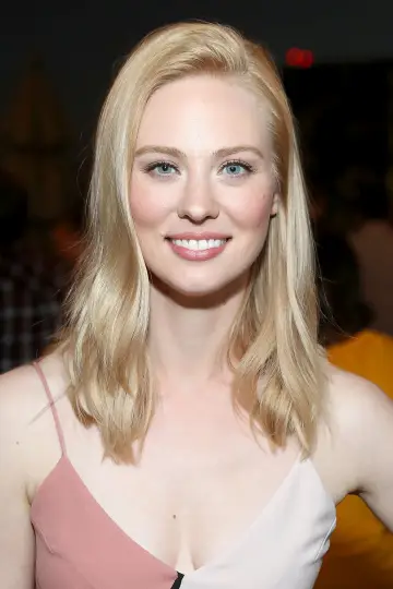 Photo Deborah Ann Woll #93143