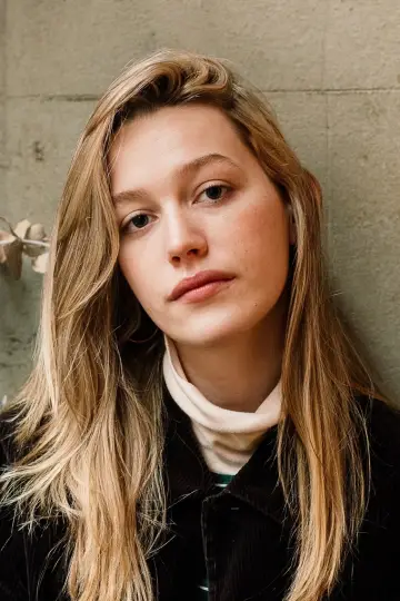 Photo Victoria Pedretti #32117