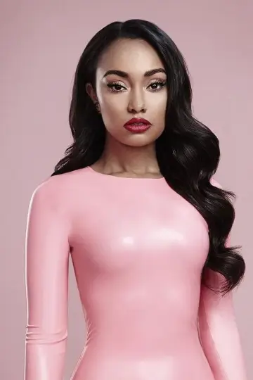 Photo Leigh-Anne Pinnock #191598