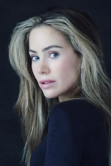 Photo Roxanne McKee #491242