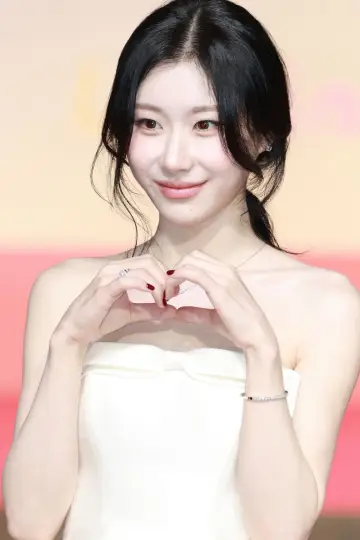 Photo Chaeryeong #494332