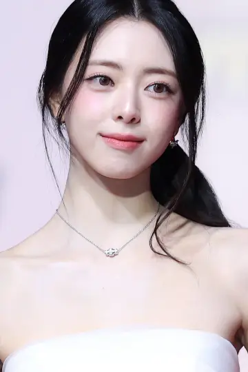 Photo Yuna #494337