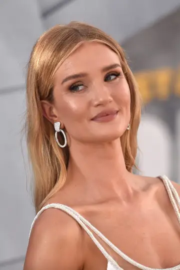 Photo Rosie Huntington-Whiteley #9353