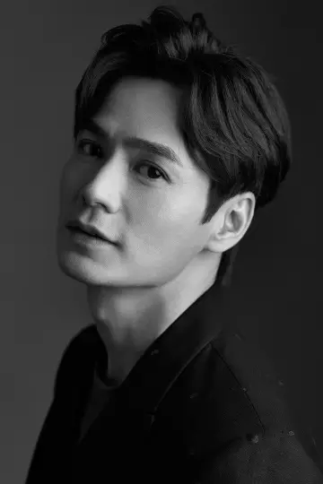 Photo Lo Chung-Him #330258