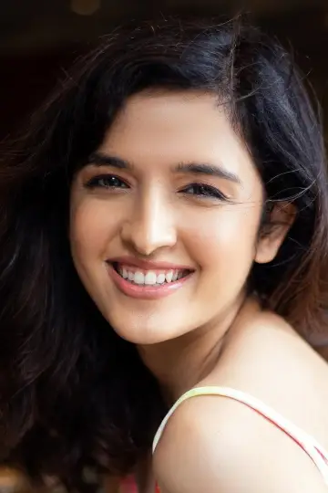 Photo Shirley Setia #441954