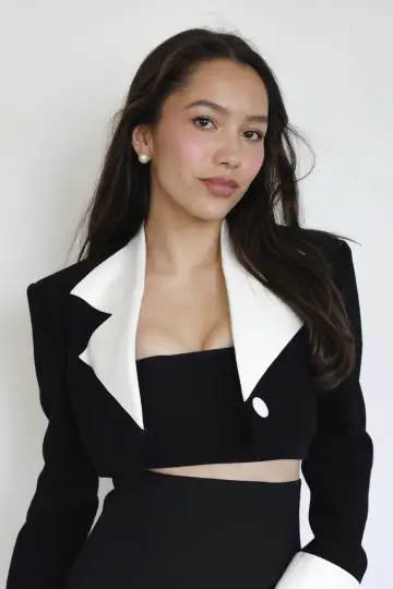 Photo Jasmine Vega #329526