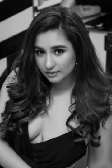Photo Sanaya Pithawalla #380427