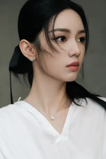 Photo Zhou Ye #110145