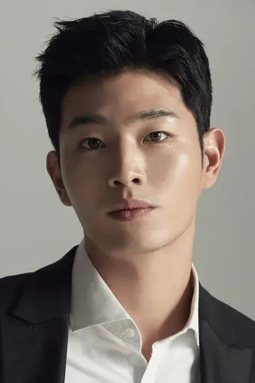 Photo Lee Dong-ju #413039