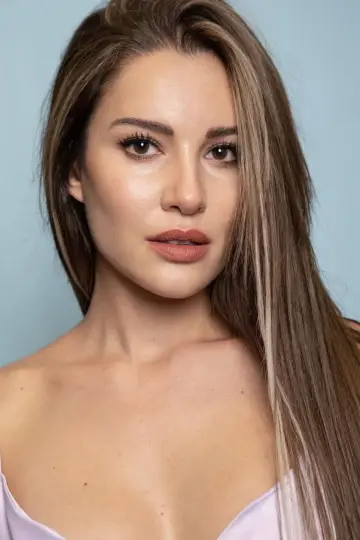 Photo Ece İrtem #409859