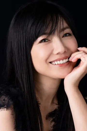 Photo Hitomi Shimatani #651079