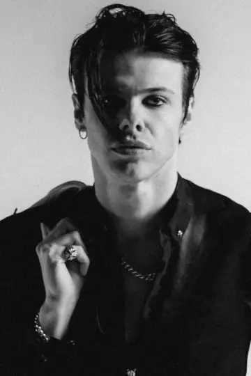Photo YUNGBLUD #379398