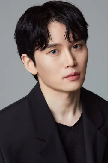 Photo Han Jun-woo #330444
