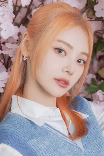 Photo JinSoul #483156