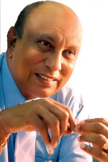 Photo Tissa Abeysekera