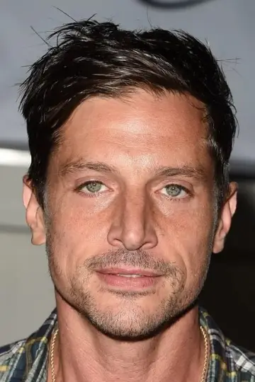 Photo Simon Rex #49702