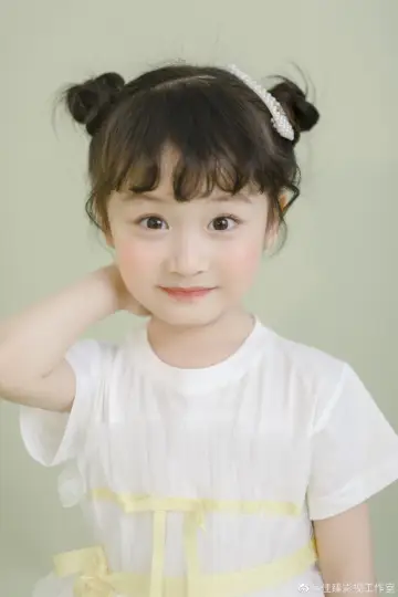 Photo Chen Yuxi #423816
