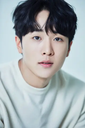 Photo Yoon Woo #329008