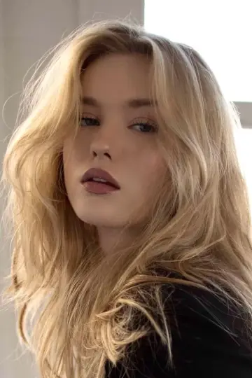 Photo Chloe Rose Robertson #165385