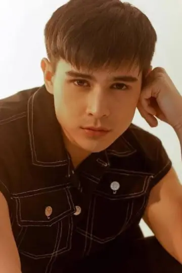 Photo Ralph De Leon #441324