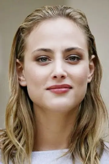 Photo Nora Arnezeder #100395