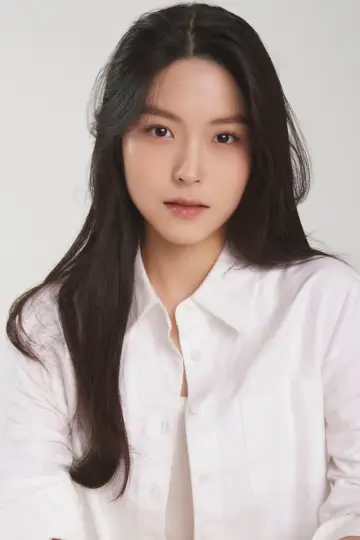 Photo Hwang Ji-ah #413843