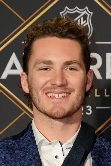 Photo Matthew Tkachuk #421137