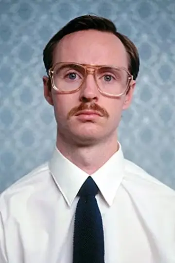 Photo Aaron Ruell #218354