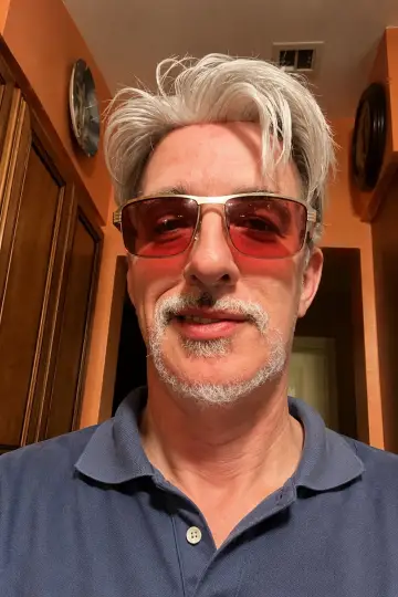 Photo Tzadik Penimi #410425