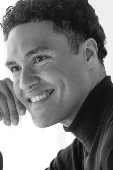 Photo Jason Guerra #440505