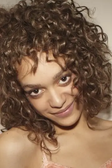 Photo Britne Oldford #29644