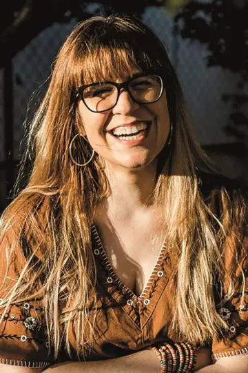 Photo Ali Hazelwood