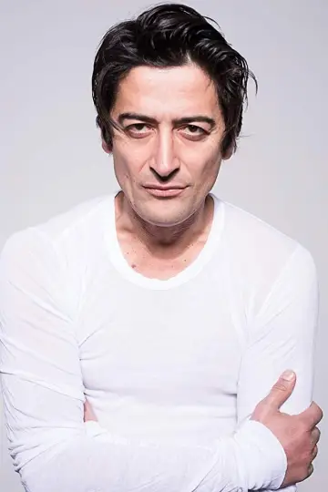 Photo Adrian Can #150936