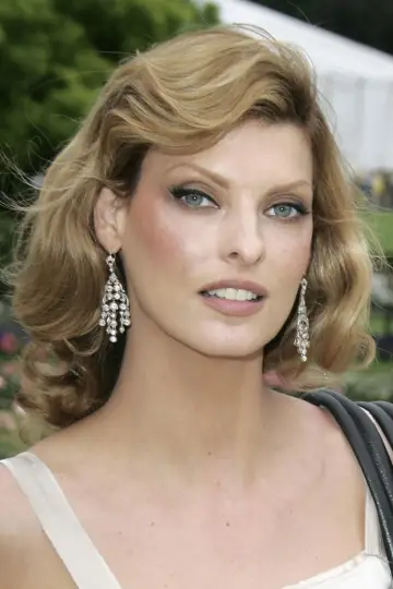 Photo Linda Evangelista #345240
