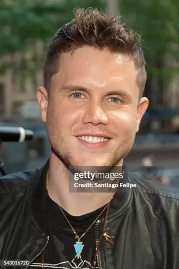 Photo Trent Harmon #409643