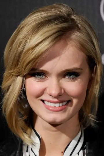 Photo Sara Paxton #80129