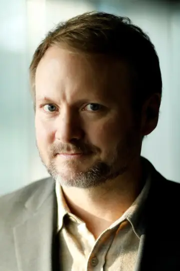 Photo Rian Johnson #13028