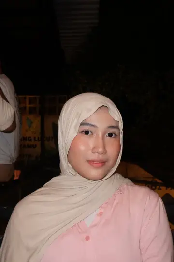 Photo Dhaania Quratul Aini