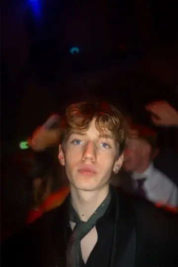 Photo Connor Broadbent #427815