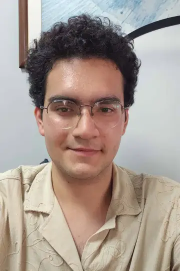 Photo Çınar Gelgeç